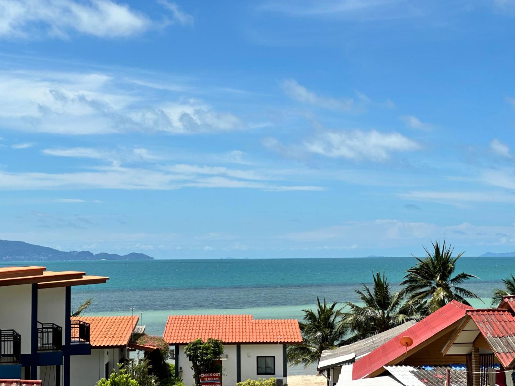 The Scenery Beach Resort Baan Khai Екстер'єр фото