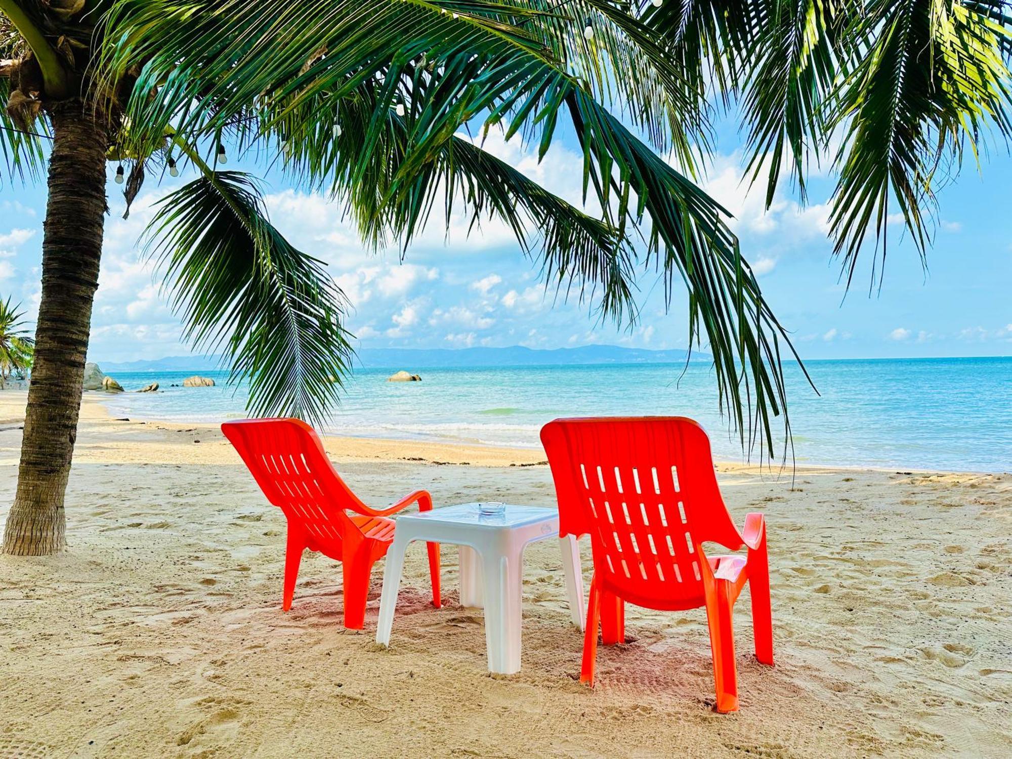 The Scenery Beach Resort Baan Khai Екстер'єр фото